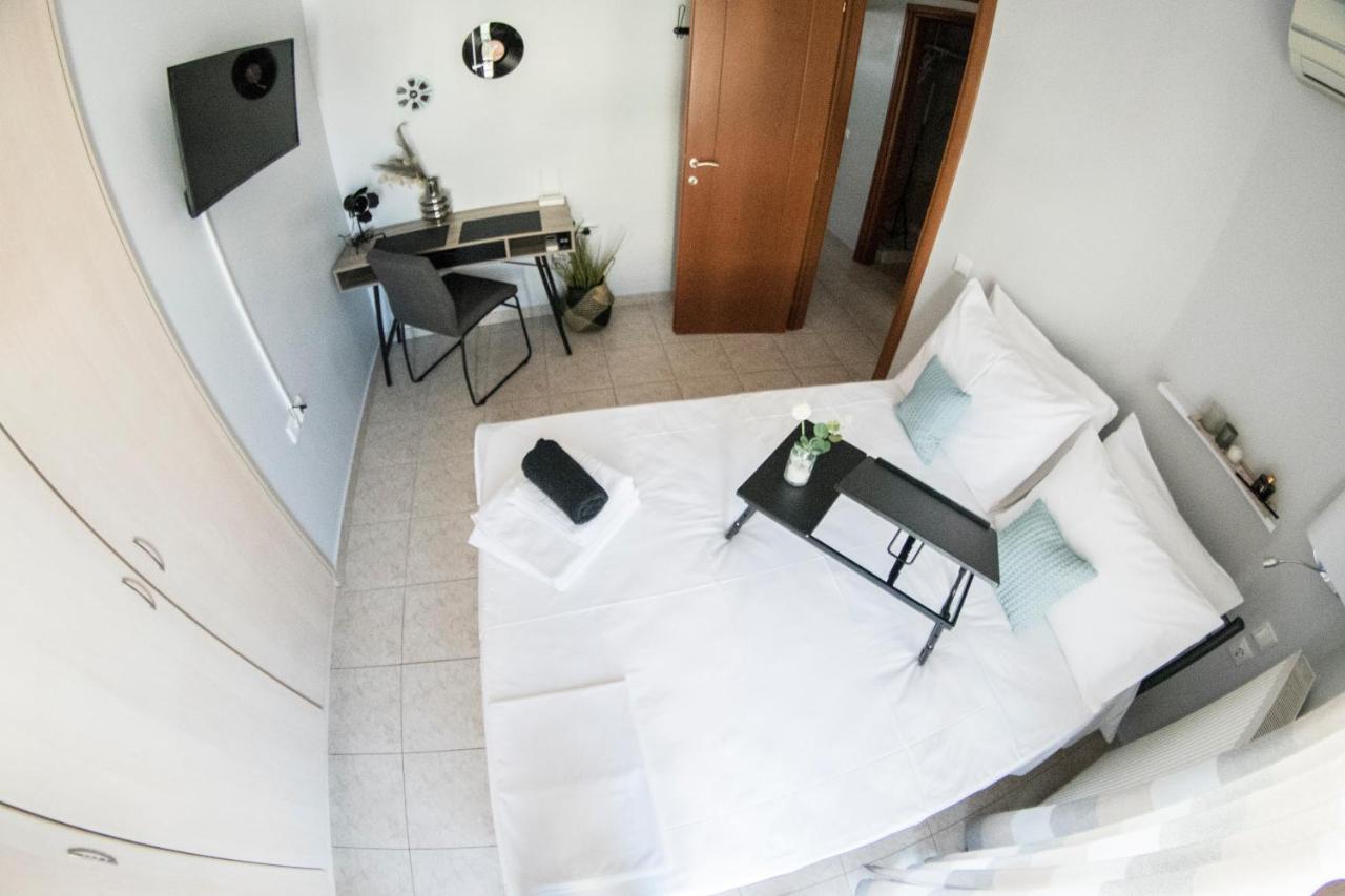 Menta Retro - Central Spot Apartments Volos Exterior photo